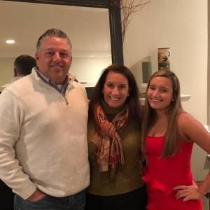 Meet your Posher, Dominique